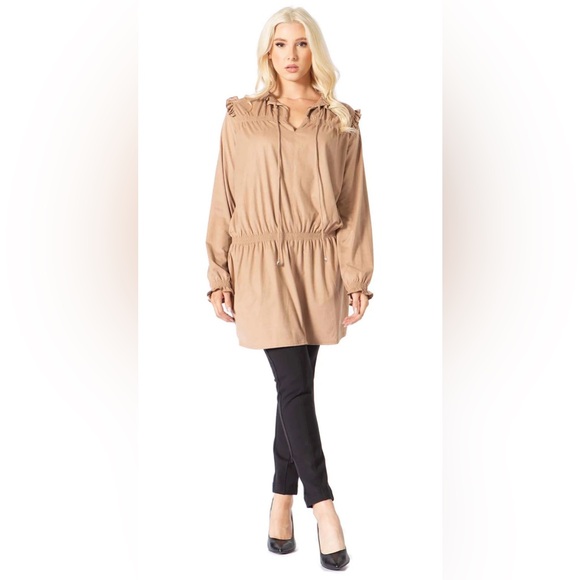 NWT Vertigo Ruffled Smocked Tunic Long Sleeve in Camel / Lightweight Faux Suede - Picture 7 of 14